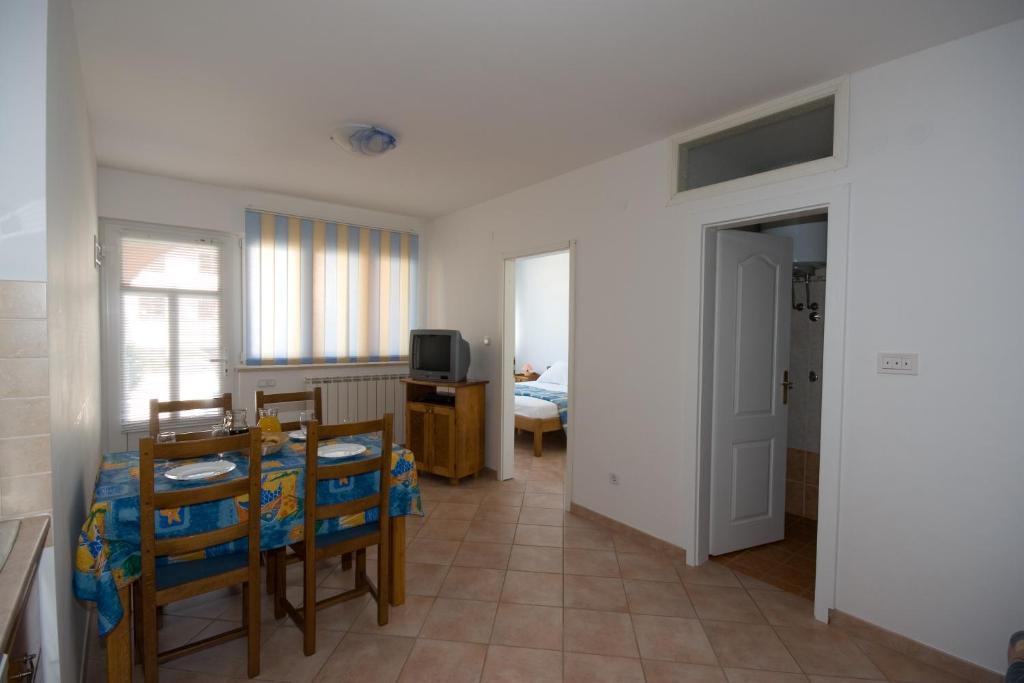 Apartments Valentino Vrsar Cameră foto